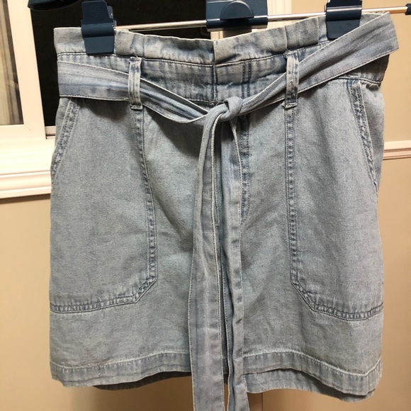 Brand new AE paper bag skirt - Picture 7 of 7